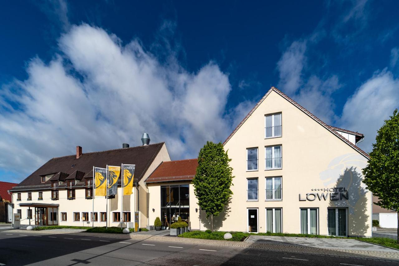Hotel & Gasthof Loewen أولم المظهر الخارجي الصورة
