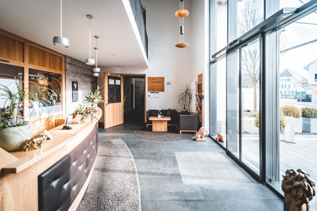 Hotel & Gasthof Loewen أولم المظهر الخارجي الصورة