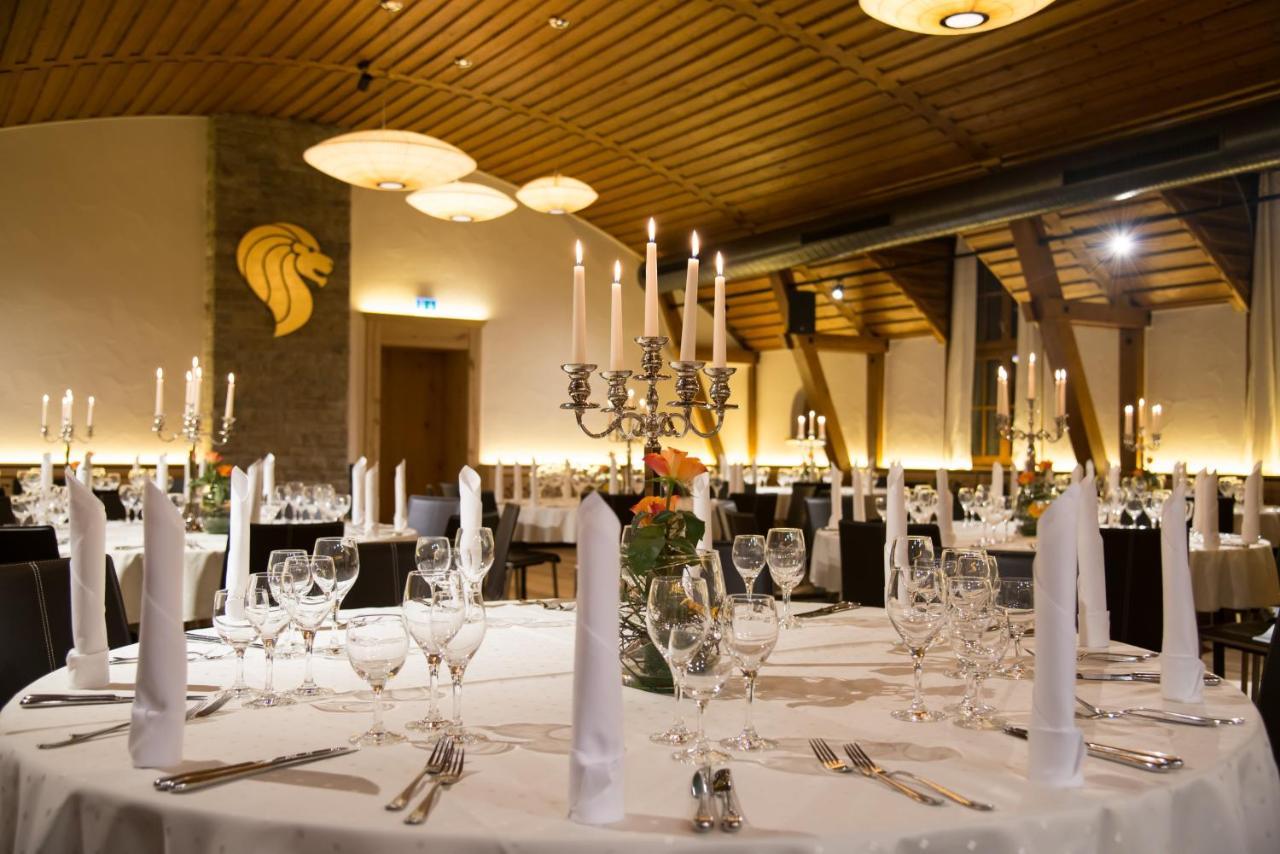 Hotel & Gasthof Loewen أولم المظهر الخارجي الصورة